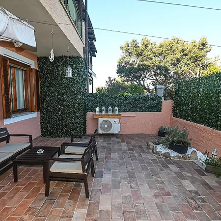 M&s House Apartamento Olbia